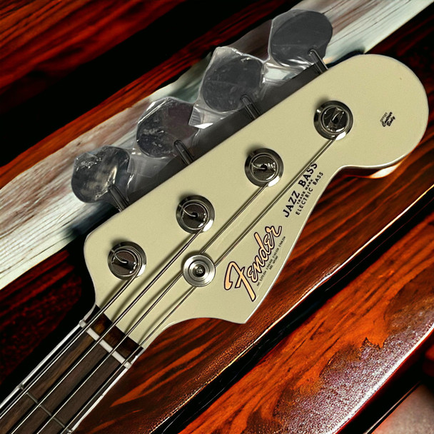 Fender AM Vintage II 1966 Jazz, Olympic White / Rosewood 4 String Bass At Bass Central