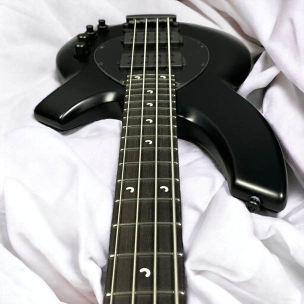 Ernie Ball Music Man Bongo 4 String HH, Stealth / Ebony