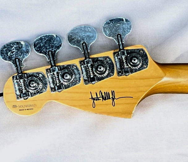 Fender Mustang Justin Meldal-Johnsen (JMJ) Short Scale, Road Worn Black / Rosewood 4 String Bass At Bass Central