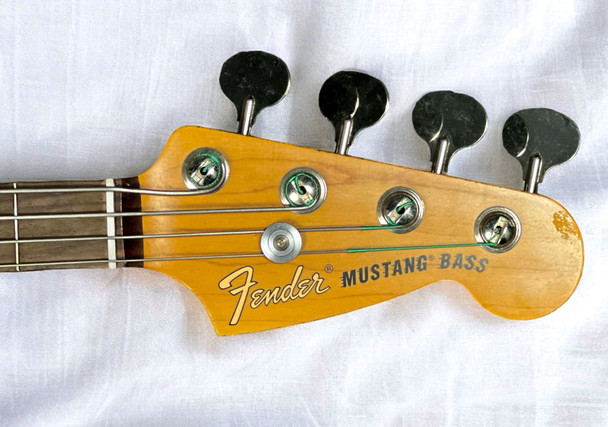 Fender Mustang Justin Meldal-Johnsen (JMJ) Short Scale, Road Worn Black / Rosewood 4 String Bass At Bass Central