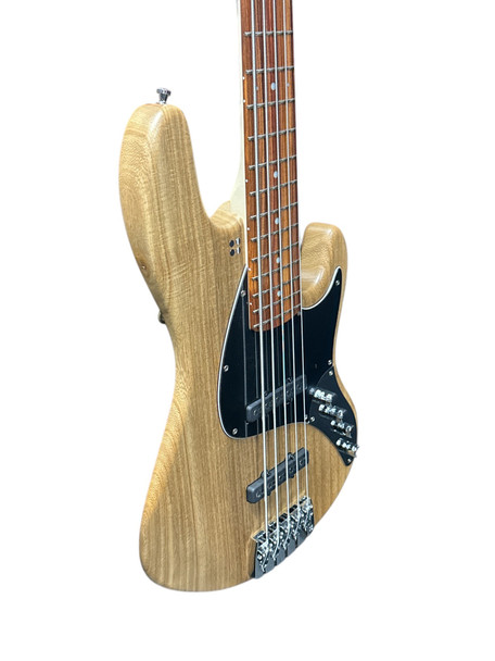 Sandberg California TT5  Natural Superlight 5 String Bass At Bass Central