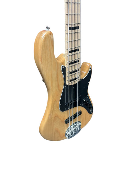 Lakland Skyline Darryl Jones Jazz Natural 5 String Bass At Bass Central