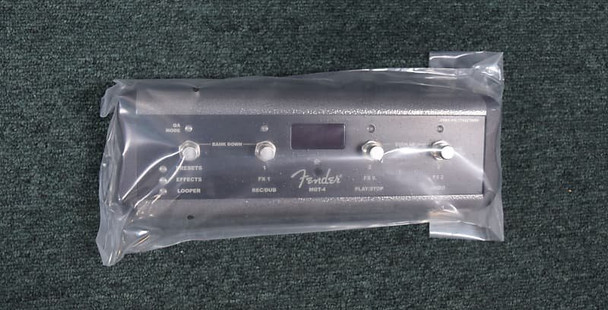 Fender Rumble Stage 800, 2x10 Bass Combo w/ Built In Effects *In Stock!