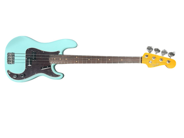 Fender AM. Vintage II 60's Precision Bass, Daphne Blue 4 String Bass At Bass Central