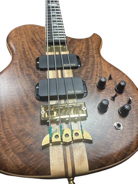 Alembic Crest 4 Medium Scale (32"),  4 String Bass At Bass Central