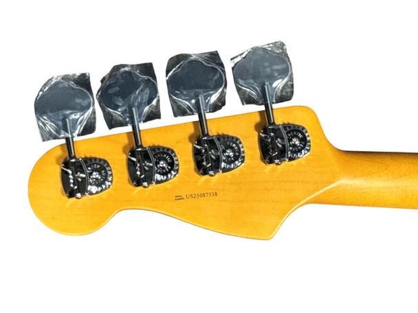 Fender AM Pro II Precision, Olympic White / Maple  4 String Bass At Bass Central