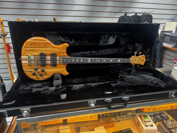 Alembic Stanley Clark Signature Standard, Primavera Top/Ebony/Amber 4 String Bass At Bass Central