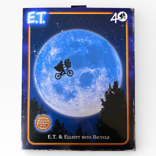 E.T. & Elliott With Bicycle Figure – 40th Anniversary – Pull Back Action – NECA
