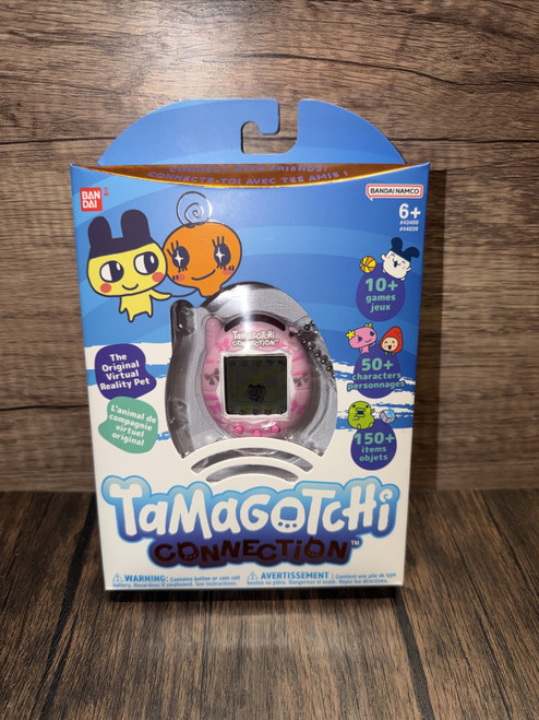 Tamagotchi Connection Dainty Bows Digital Pet Bandai Namco NEW