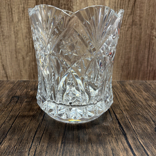 Heavy Crystal Champagne Ice Bucket Floral Design 9.5lb 8.5"x7"