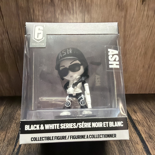 Rainbow Six Siege ASH Figure Black & White Series Six Collection Box Wear