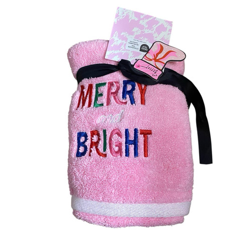 Betsey Johnson Merry and Bright Pink Hand Towels Set of 2 Christmas Cotton NWT