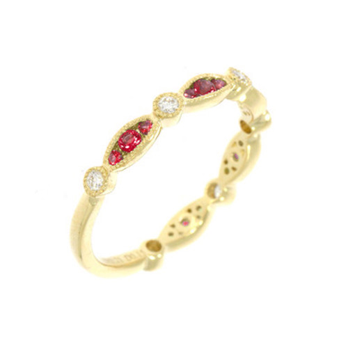 14K Yellow Gold Ruby and Diamond Scalloped Ring