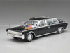 1/24 Yatming 1961 Lincoln Quick Fix Diecast Car Model