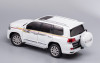 1/18 Toyota Land Cruiser GXR LC200 (White) with Spare Tire Version A Diecast Car Model