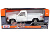 1992 Chevrolet 454 SS Pickup Truck White 1/24 Diecast Model Car by Motormax