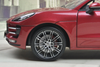 1/18 Minichamps Porsche Macan Turbo (Red) Diecast Car Model Limited 1002