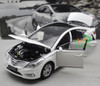 1/18 Dealer Edition Hyundai Azera (White) Diecast Car Model
