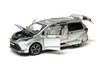 1/24 Motormax Toyota Sienna Minivan Silver Metallic Diecast Model Car 