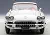 1/18 AUTOart 1958 Chevrolet Chevy Corvette C1 (Snowcrest White) Diecast Car Model 71147