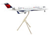 Bombardier CRJ200 Commercial Aircraft "Delta Air Lines - Delta Connection" White with Blue and Red Tail "Gemini 200" Series 1/200 Diecast Model Airplane by GeminiJets