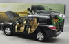 1/18 Dealer Edition 2012 Toyota Highlander (Black) Diecast Car Model