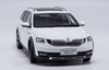 1/18 Dealer Edition Skoda Octavia Combi Touring (White) Diecast Car Model