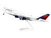 Boeing 747-400 Commercial Aircraft "Delta Air Lines" (N661US) White with Red and Blue Tail (Snap-Fit) 1/200 Plastic Model by Skymarks