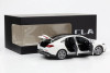 1/18 Dealer Edition 2025 Mercedes-Benz CLA (Polar White) Diecast Car Model