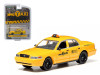 Ford Crown Victoria New York City Taxi (NYC) Greenlight Exclusive 1/64 Diecast Model Car by Greenlight