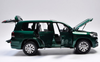 1/18 Toyota Land Cruiser GXR LC200 (Green) LHD Diecast Car Model