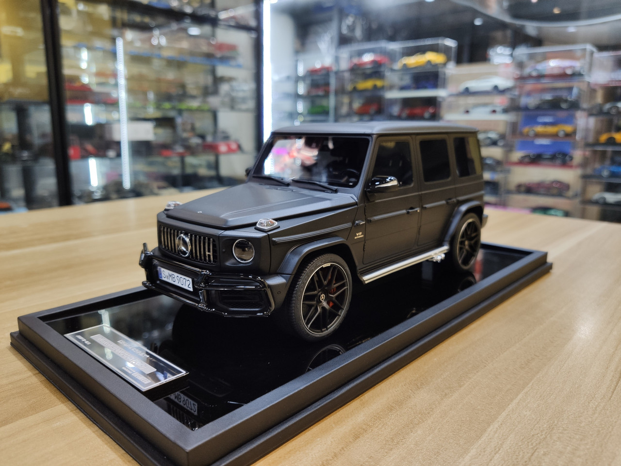 1/18 MH Motorhelix Mercedes-Benz Mercedes G63 AMG (Matte