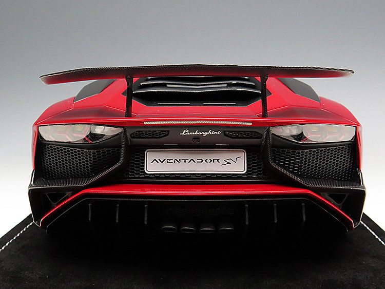 1/18 MR Lamborghini Aventador LP750-4 (Red) - LIVECARMODEL.com