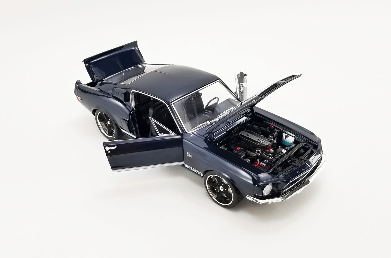 1/18 1968 Ford Mustang Shelby GT500 KR Street Fighter