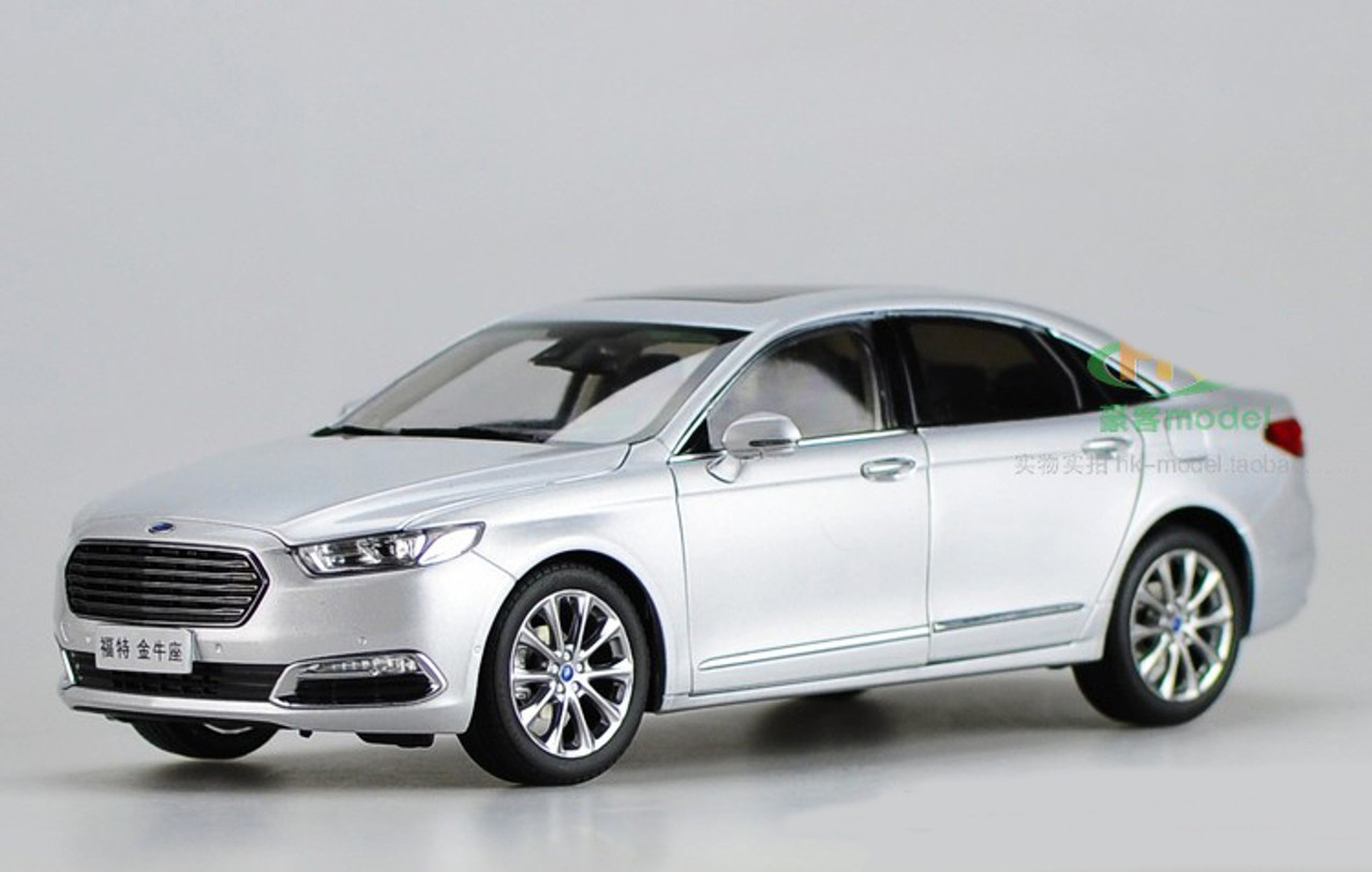 ford taurus diecast