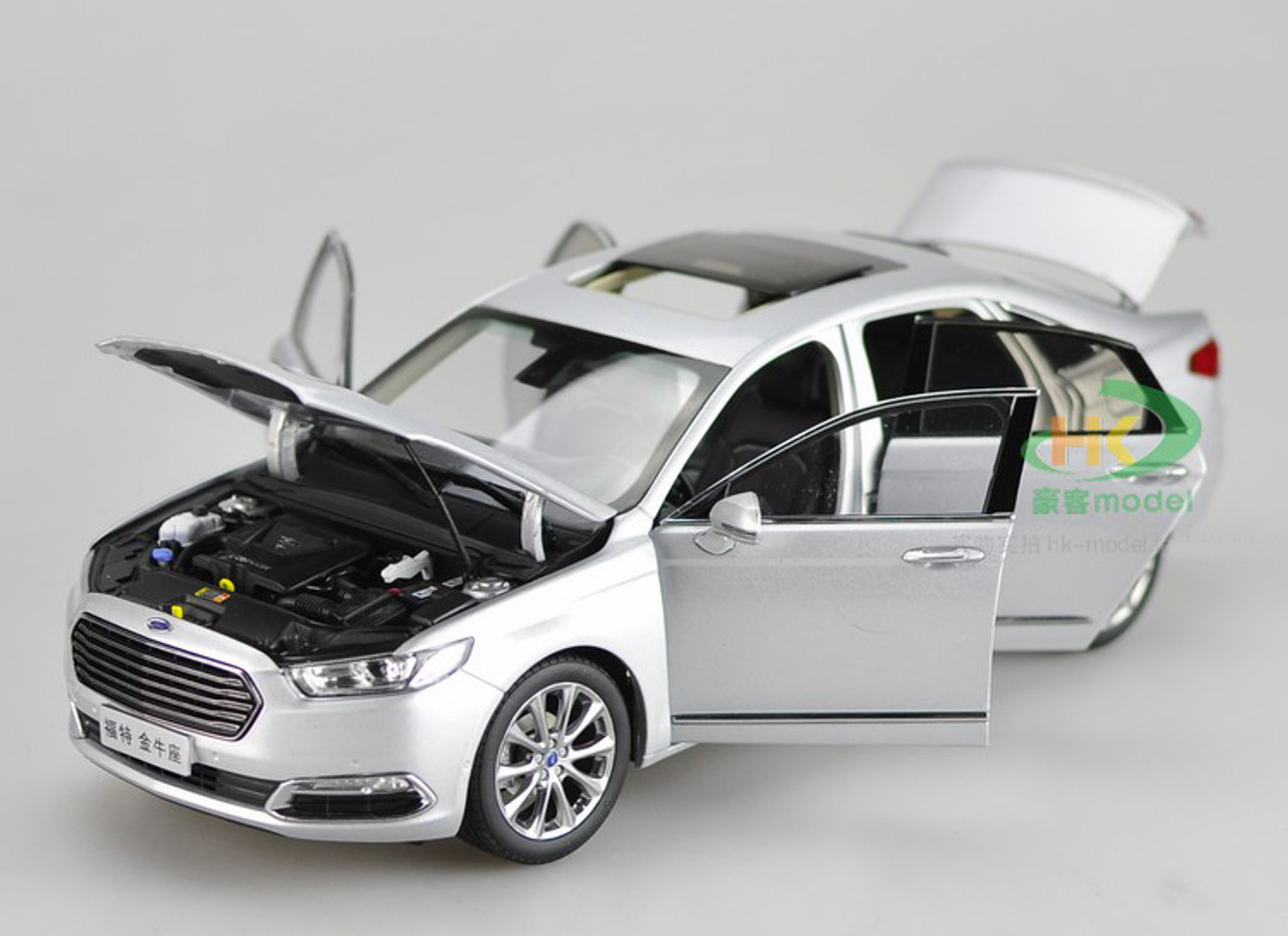 diecast ford taurus