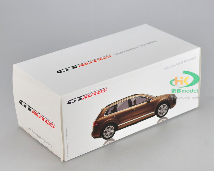 1/18 GTAUTOS Volkswagen VW Touareg TSI (Black) Diecast Car Model