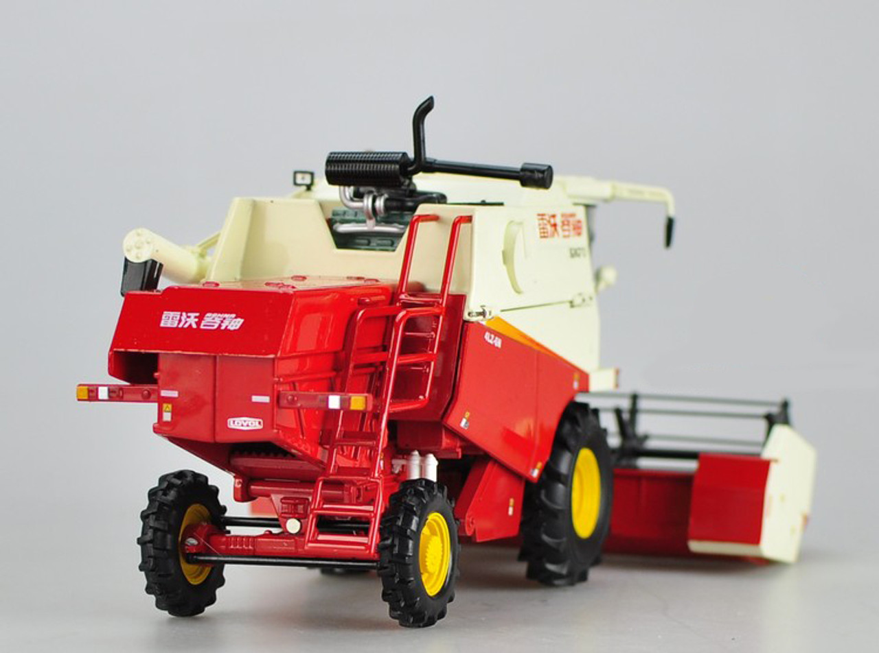 1/35 Dealer Edition Foton Lovol GN70 Harvester