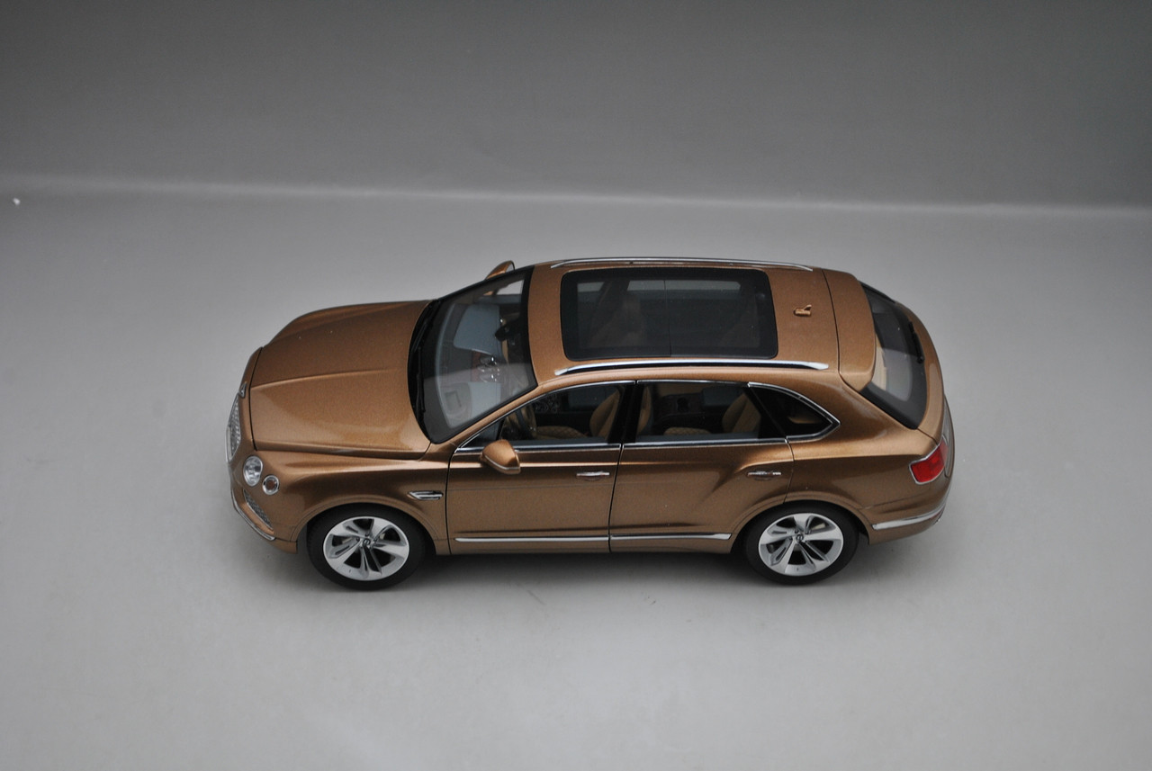 1/18 Kyosho Bentley Bentayga (Brown) Diecast Car Model