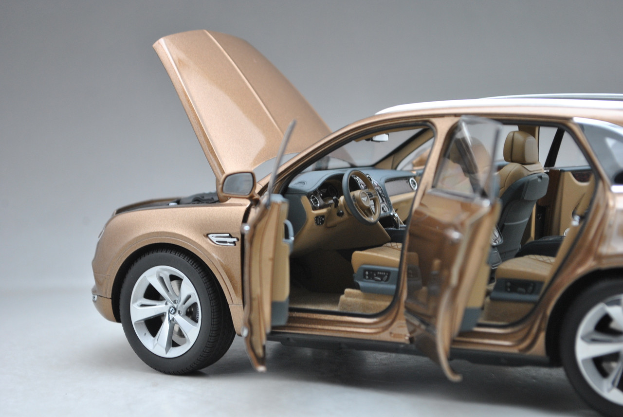 1/18 Kyosho Bentley Bentayga (Brown) Diecast Car Model