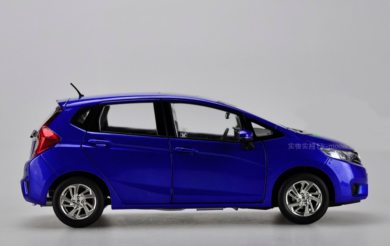 1/18 Dealer Edition Honda Fit (Blue) - LIVECARMODEL.com