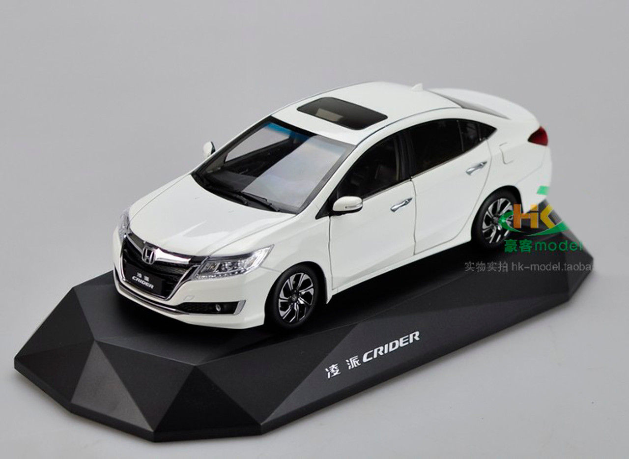 1/18 Dealer Edition Honda Crider (White) - LIVECARMODEL.com