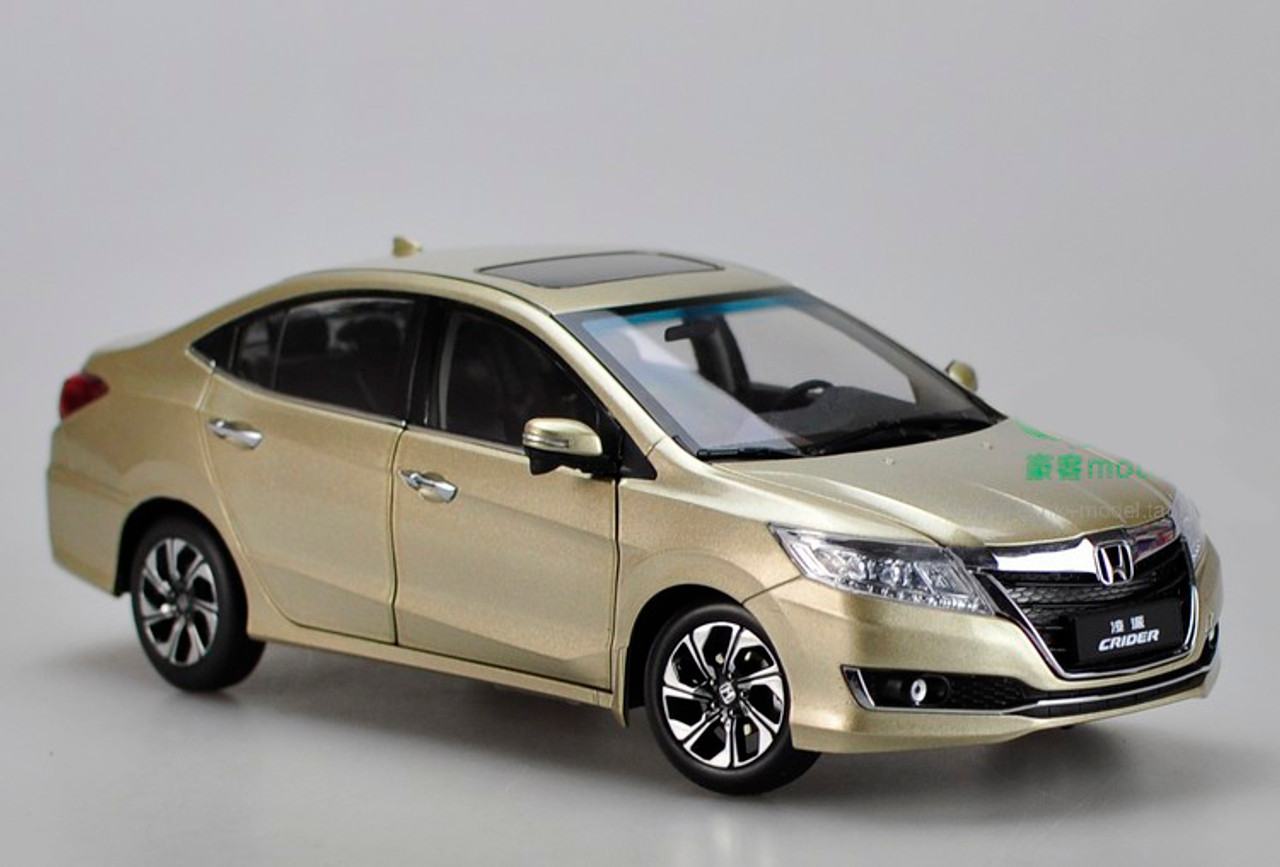 1/18 Dealer Edition Honda Crider (Golden)