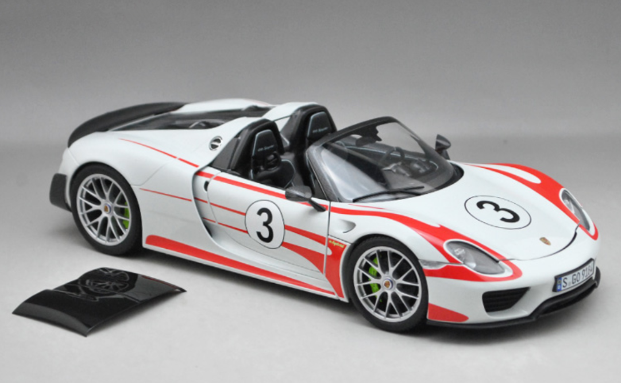 1/18 Minichamps Porsche 918 Spyder #3 Diecast Car Model Limited