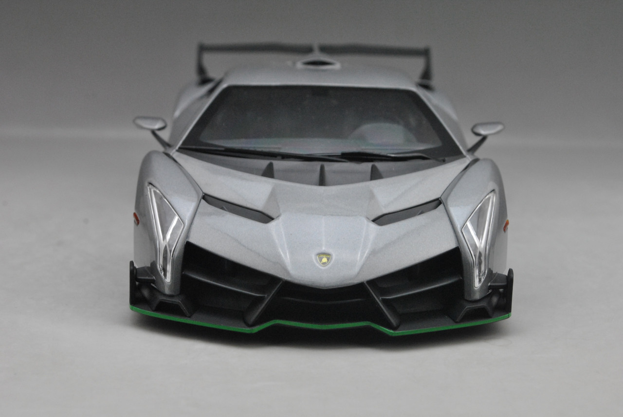 1/18 Kyosho Ousia Lamborghini Veneno Hardtop (Grey w/ Green Line) Car Model