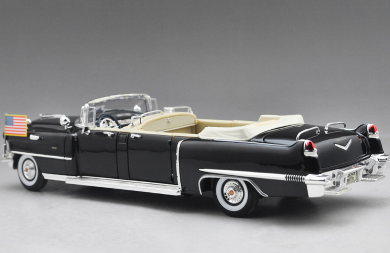 1/24 Yatming 1956 Cadillac Presidential Parade Car Diecast Car Model