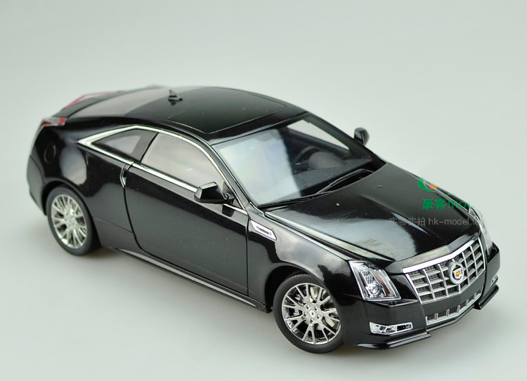 1/18 Kyosho Cadillac CTS Coupe (Black) Diecast Car Model