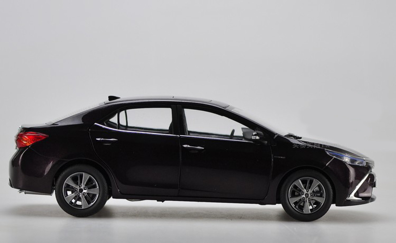 ミニカー 1/18 Toyota Corolla Levin Black/Silver 1/18 Dealer Edition Toyota Corolla / Levin (Purple) Diecast