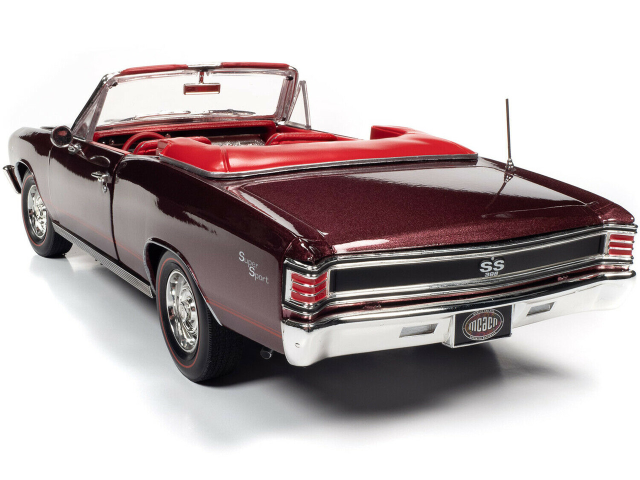 1/18 American Muscle 1967 Chevrolet Chevelle SS Convertible MCACN Maroon Diecast Car Model