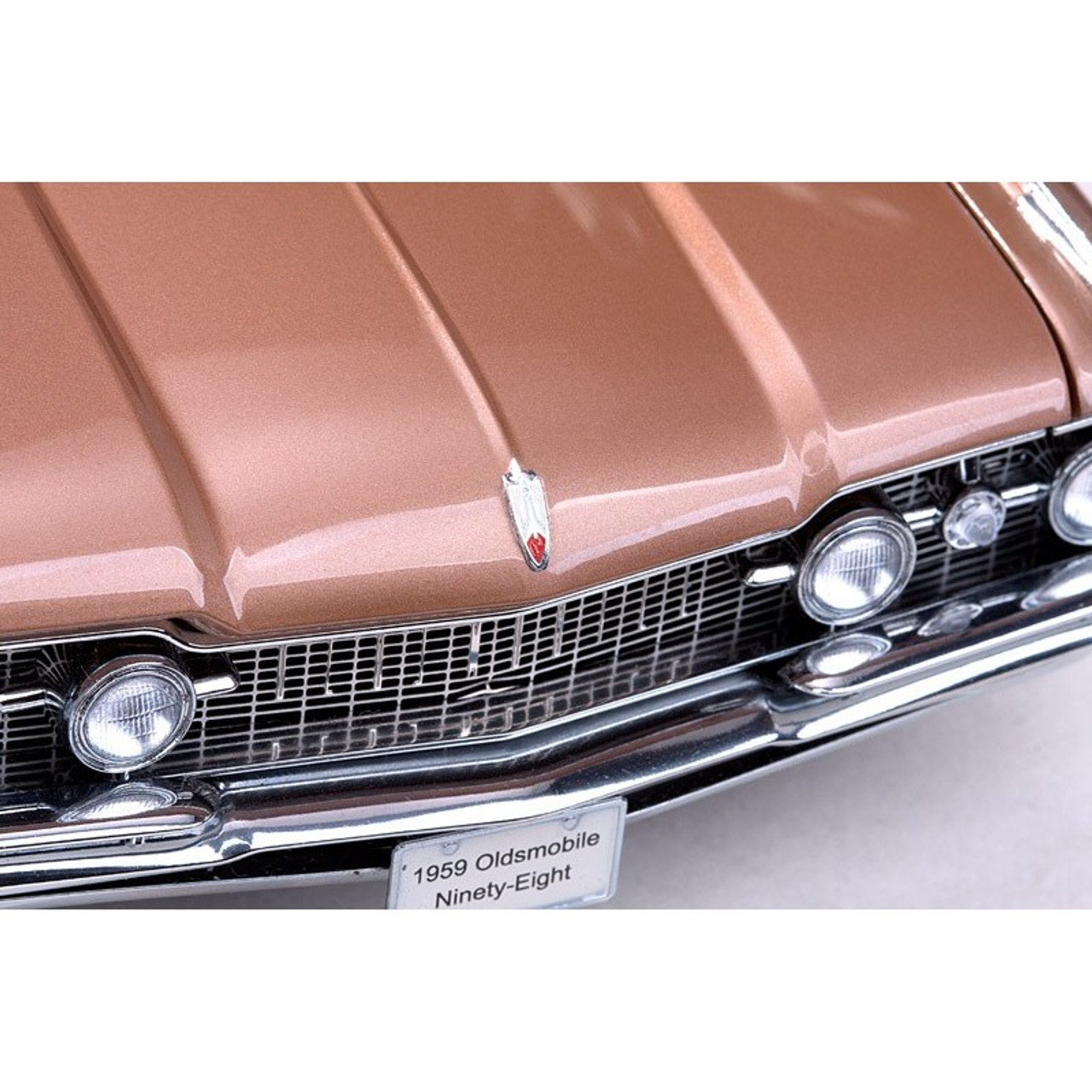 1/18 Sunstar Platinum 1959 Oldsmobile 98 Convertible Diecast Car Model